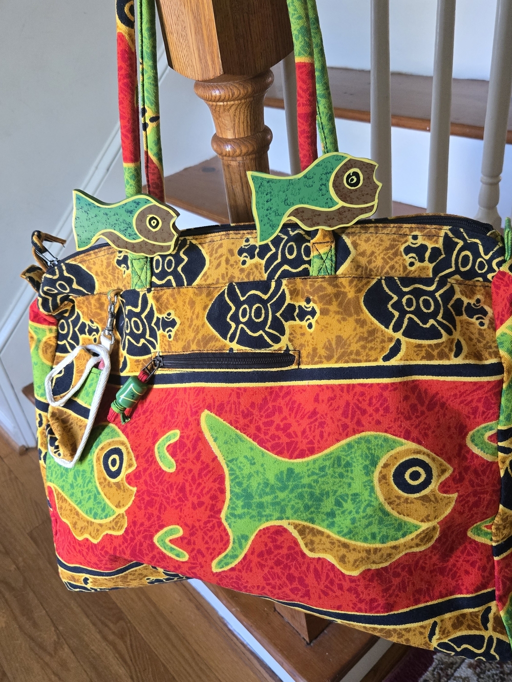 Colorful Green Fish Print Tote Bag - Vibrant Red & Yellow